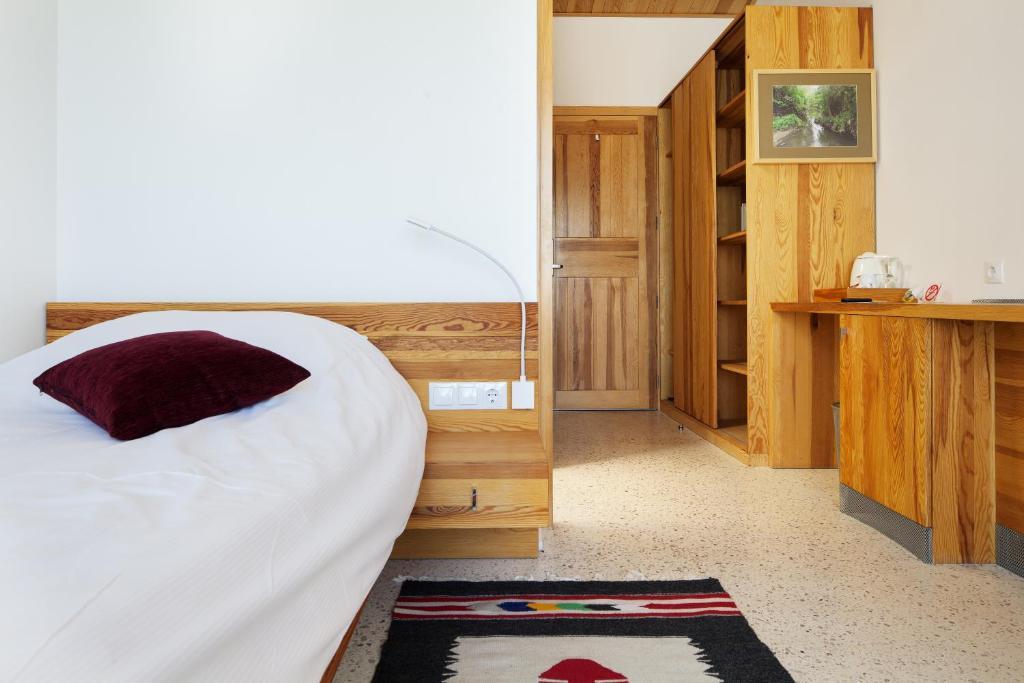Hotel Gracanica Екстер'єр фото